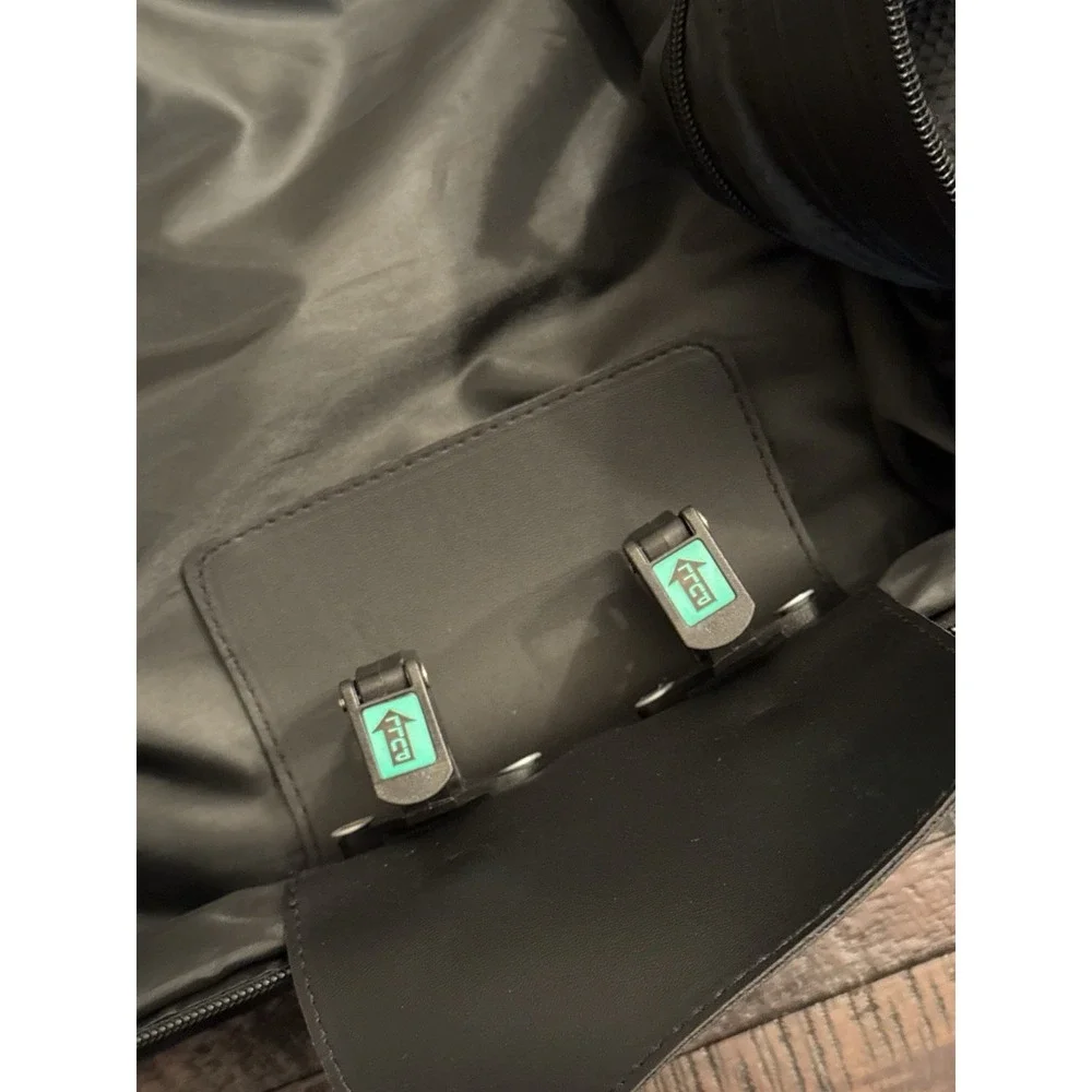 Delsey Paris delsey paris